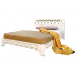 Белые деревянные кровати